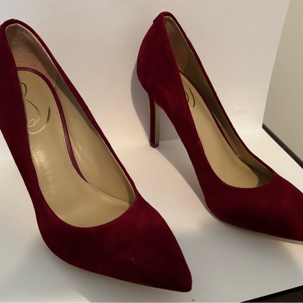 Sam Edelman women’s red Suede Pumps size 7.5 NWT